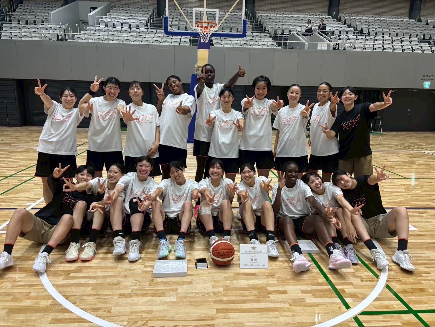 女子バスケットボール部｜TAKUDAI Active!